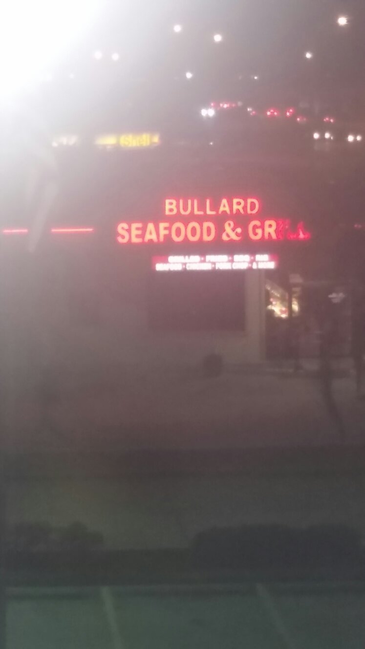 Bullard Seafood & Grill